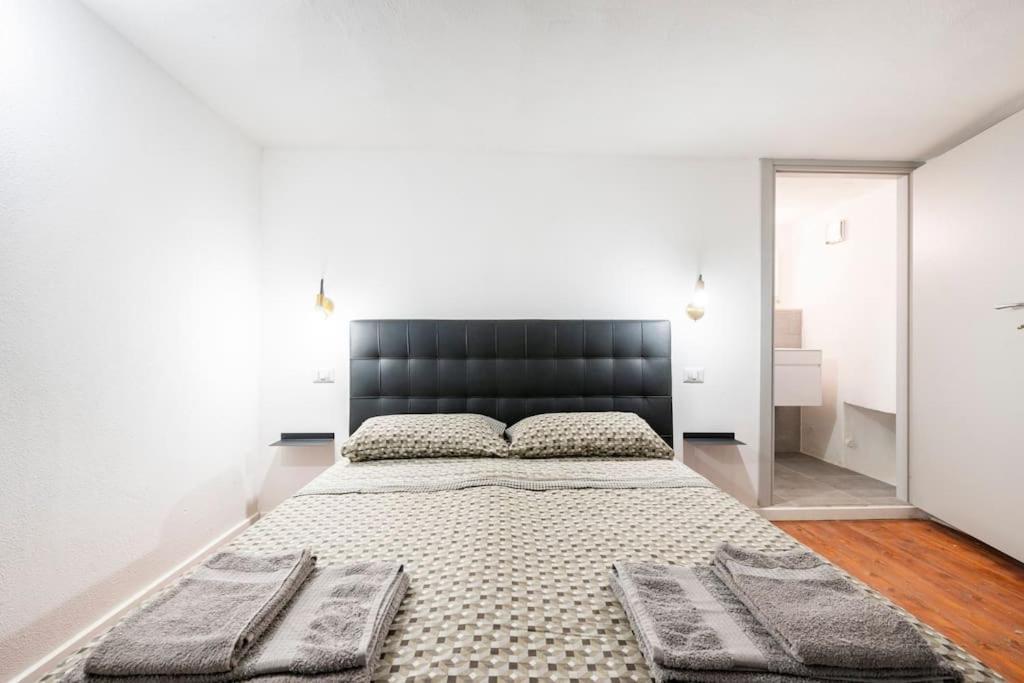 Appartamento Al Centro Di Cagliari Extérieur photo