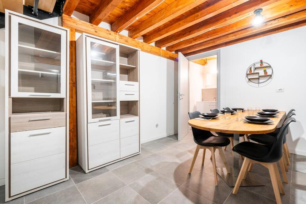 Appartamento Al Centro Di Cagliari Extérieur photo
