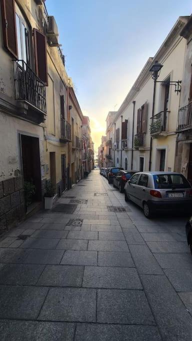 Appartamento Al Centro Di Cagliari Extérieur photo